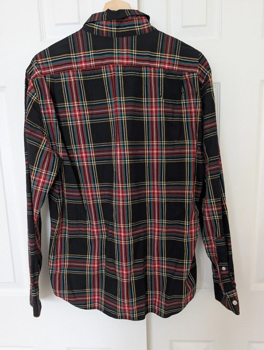 J. Crew Men's Slim Untucked Tartan Black Red Holiday Buttton-Down Shirt, size L